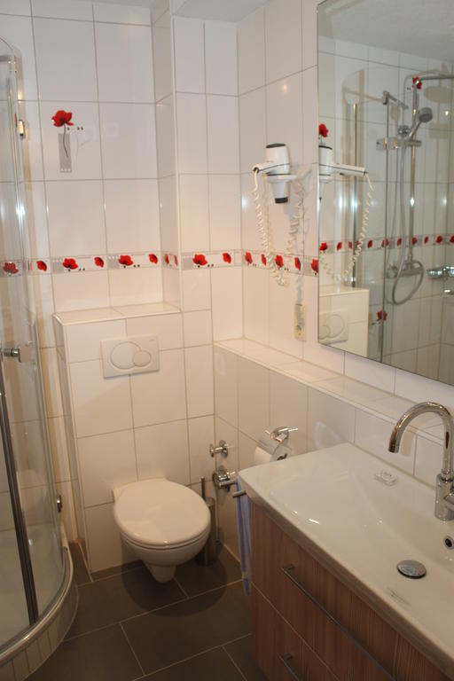 Hotel Restaurant Wolfsschlucht Bad Muenstereifel Zimmer foto